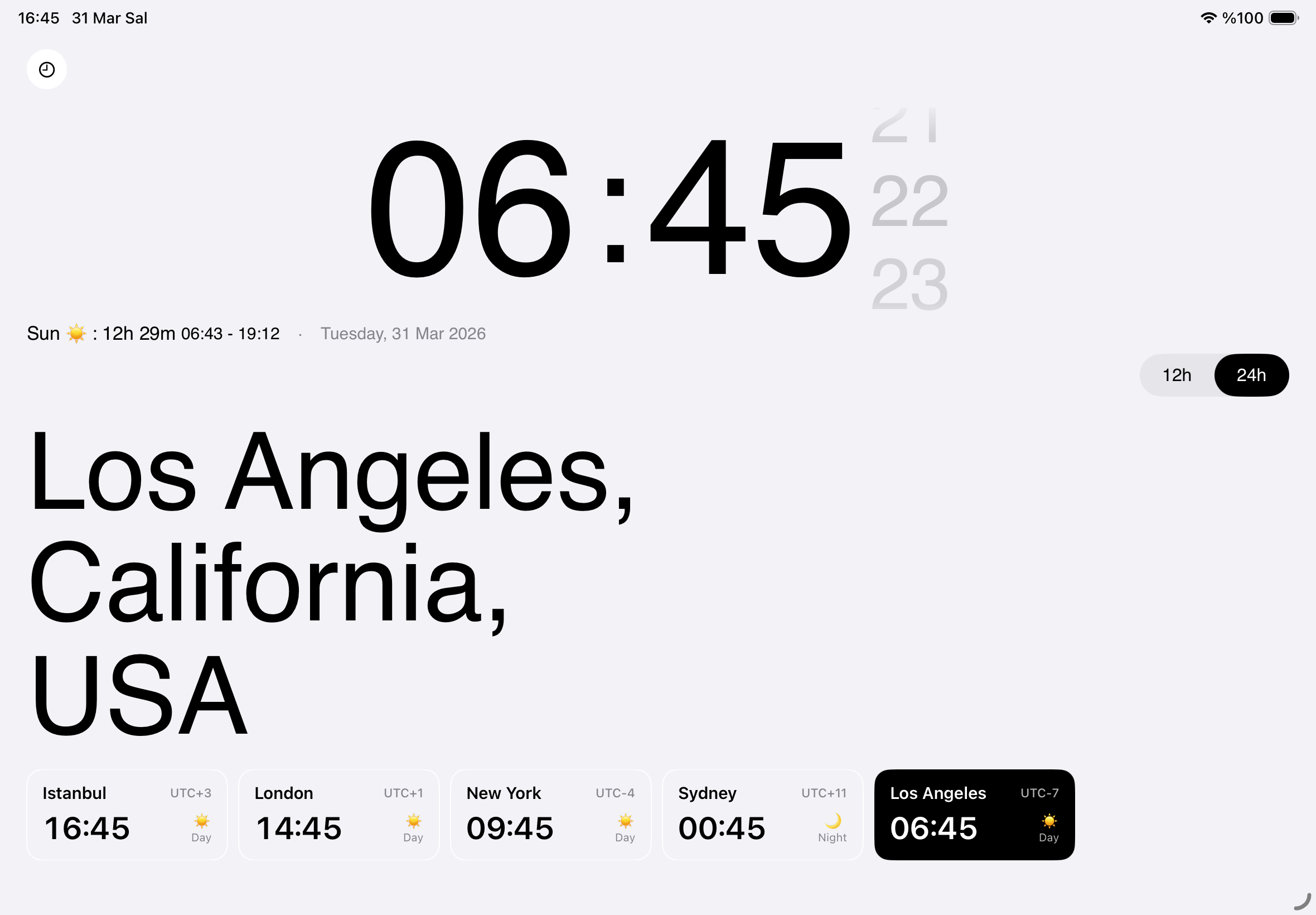 Clovk on iPad — Big Clock
